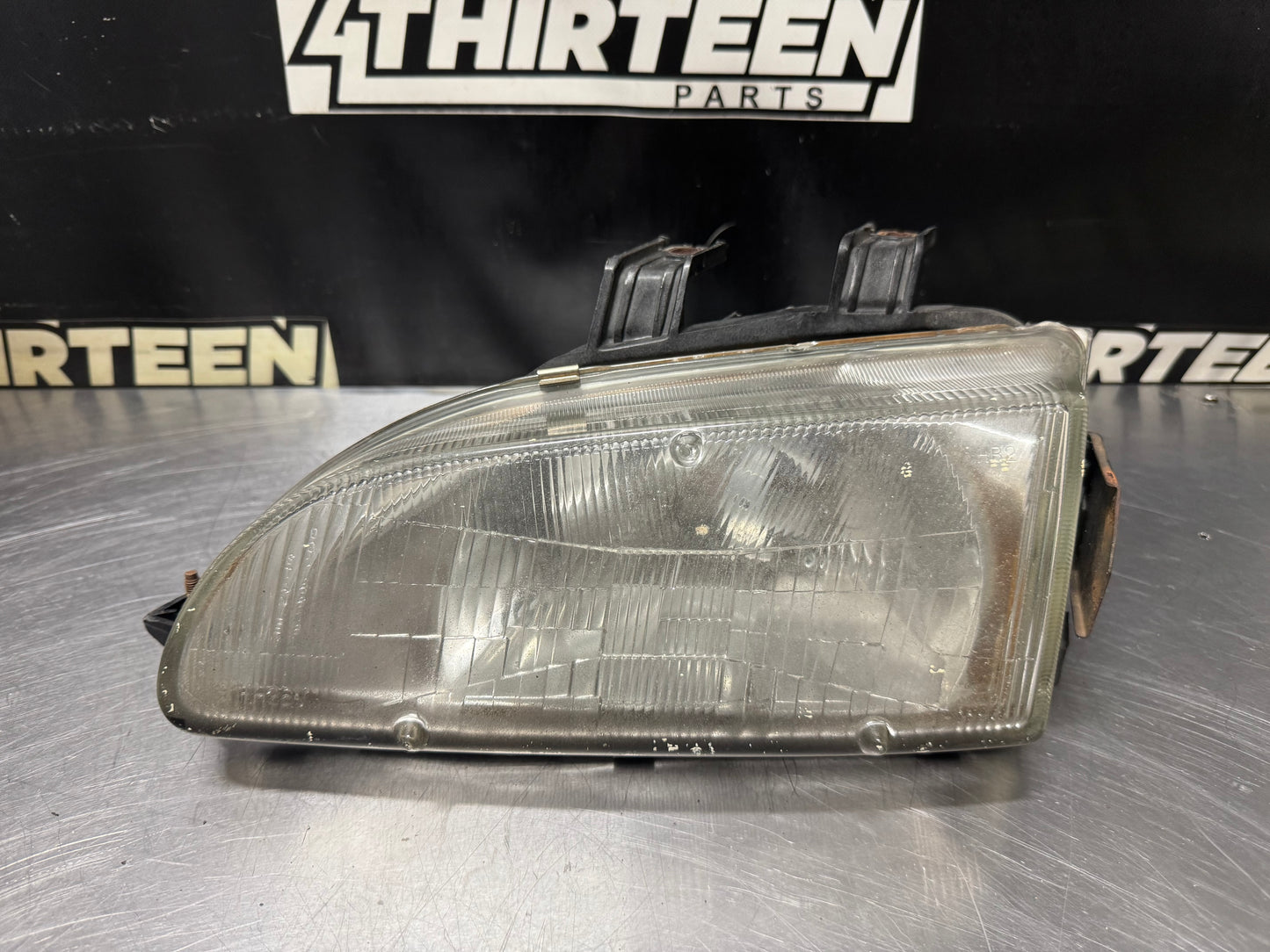92-95 HONDA CIVIC COUPE/HATCHBACK LH DRIVER STANLEY GLASS HEADLIGHT OEM #N208