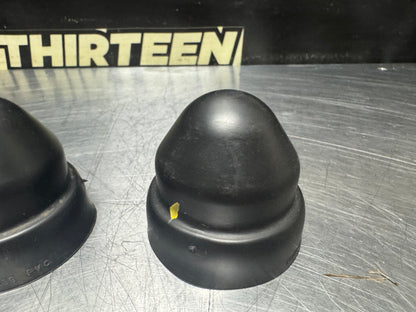 04-06 PONTIAC GTO REAR SHOCK ABSORBER STRUT CAP TOP COVER SET 90278429 OEM #N412