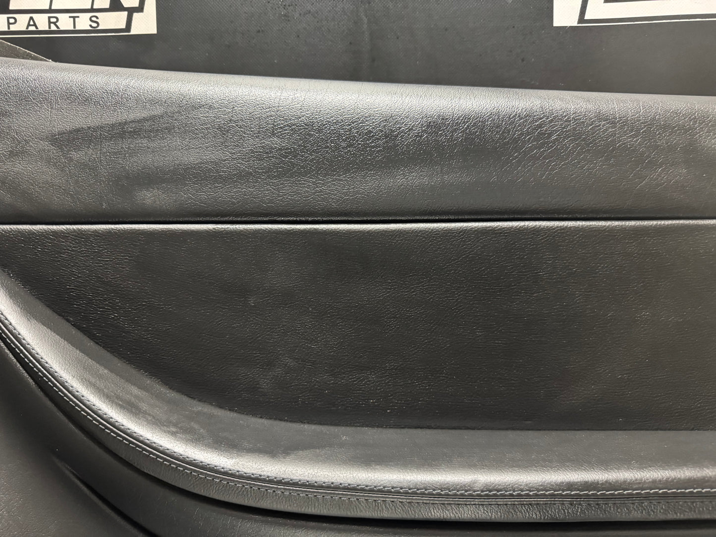 04-06 PONTIAC GTO LH REAR INTERIOR QUATER PANEL TRIM BLCK 9211961 OEM #N465