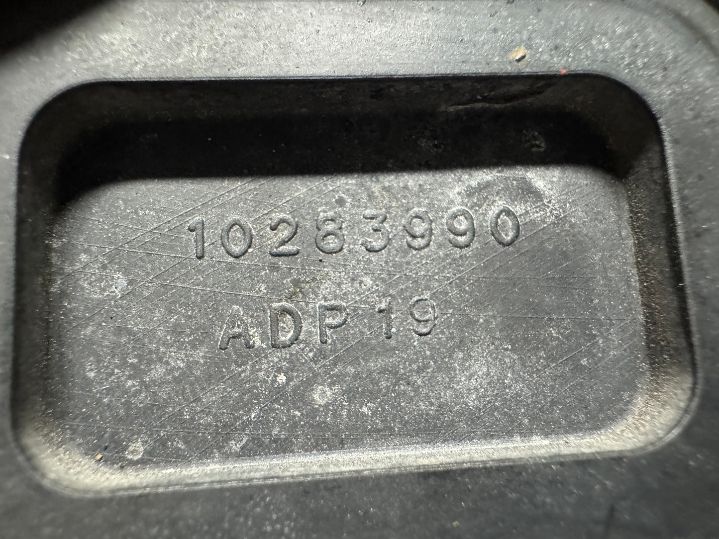 97-04 C5 CORVETTE DOOR BOTTOM ACCESS DRAIN PLUG 10283990 OEM #N582