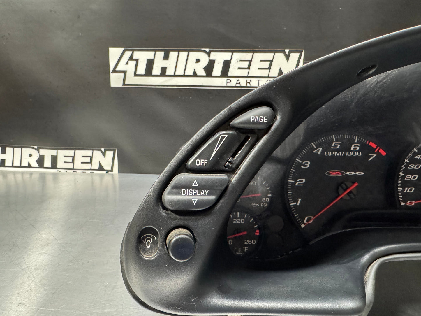 2004 CORVETTE C5 Z06 GAUGE CLUSTER  OEM 10315861 MILAGE 104,166 #L261