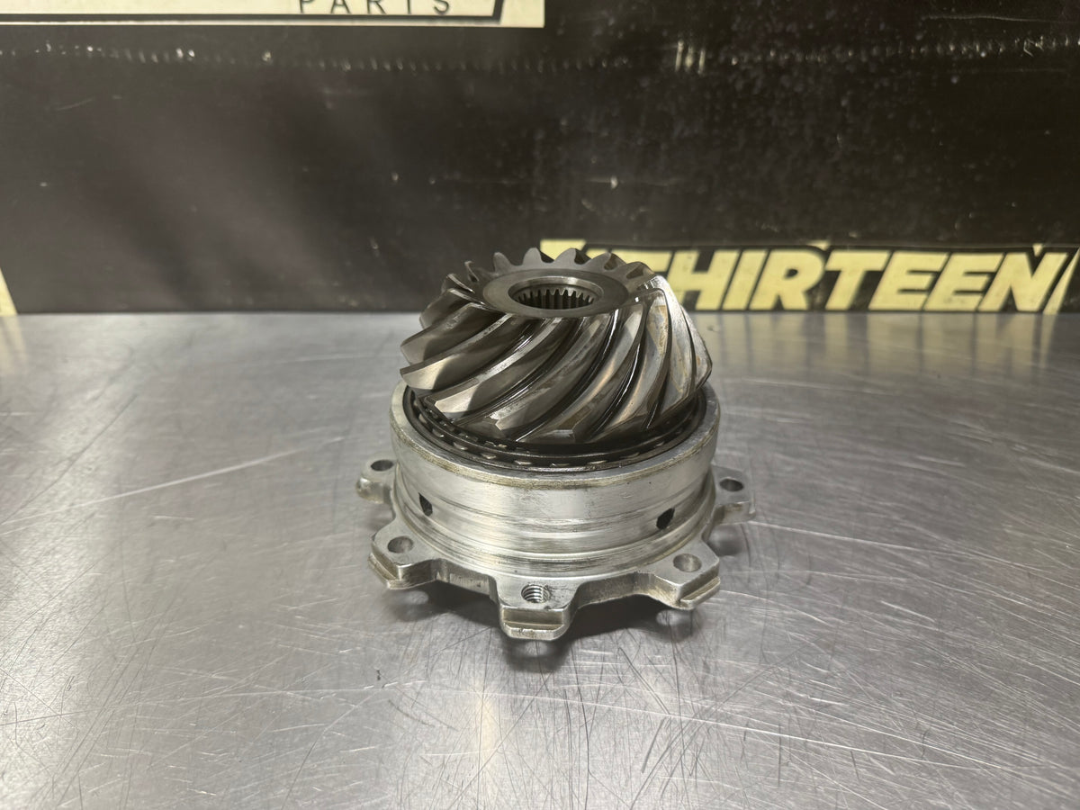 97-04 C5 CORVETTE DIFFERENTIAL SIDE GEAR ASSEMBLY OEM #N956