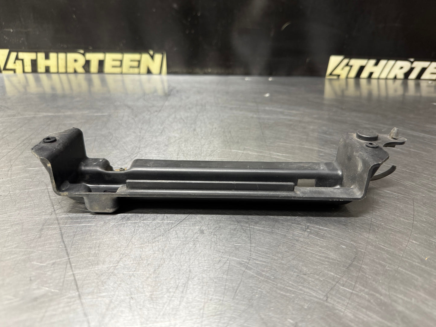 99-04 C5 CORVETT IGNITION SYSTEM BRACKET OEM #N852