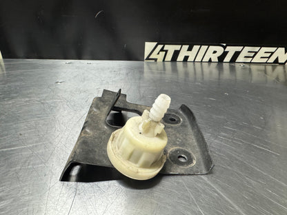1999  CORVETTE C5 RR BUMPER BRACKET OEM BMP 9078 #N171