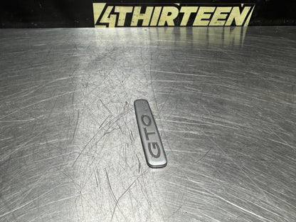 04-06 PONTIAC GTO DASH AIR BAG EMBLEM OEM #N644