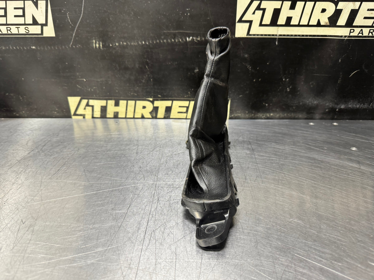 15-23 MUSTANG GT EMERGENCY BRAKE HANDLE BOOT OEM #X9