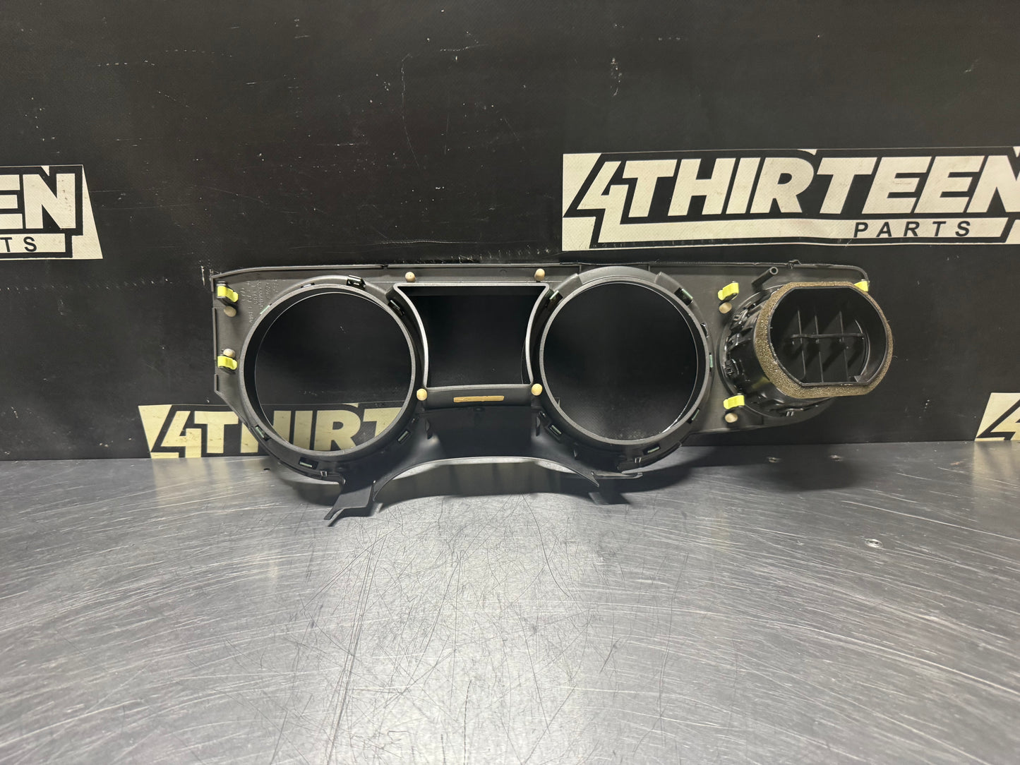 10-14 FORD MUSTANG GT SPEEDOMETER CLUSTER BEZEL AR33-63044D70-A OEM #N427