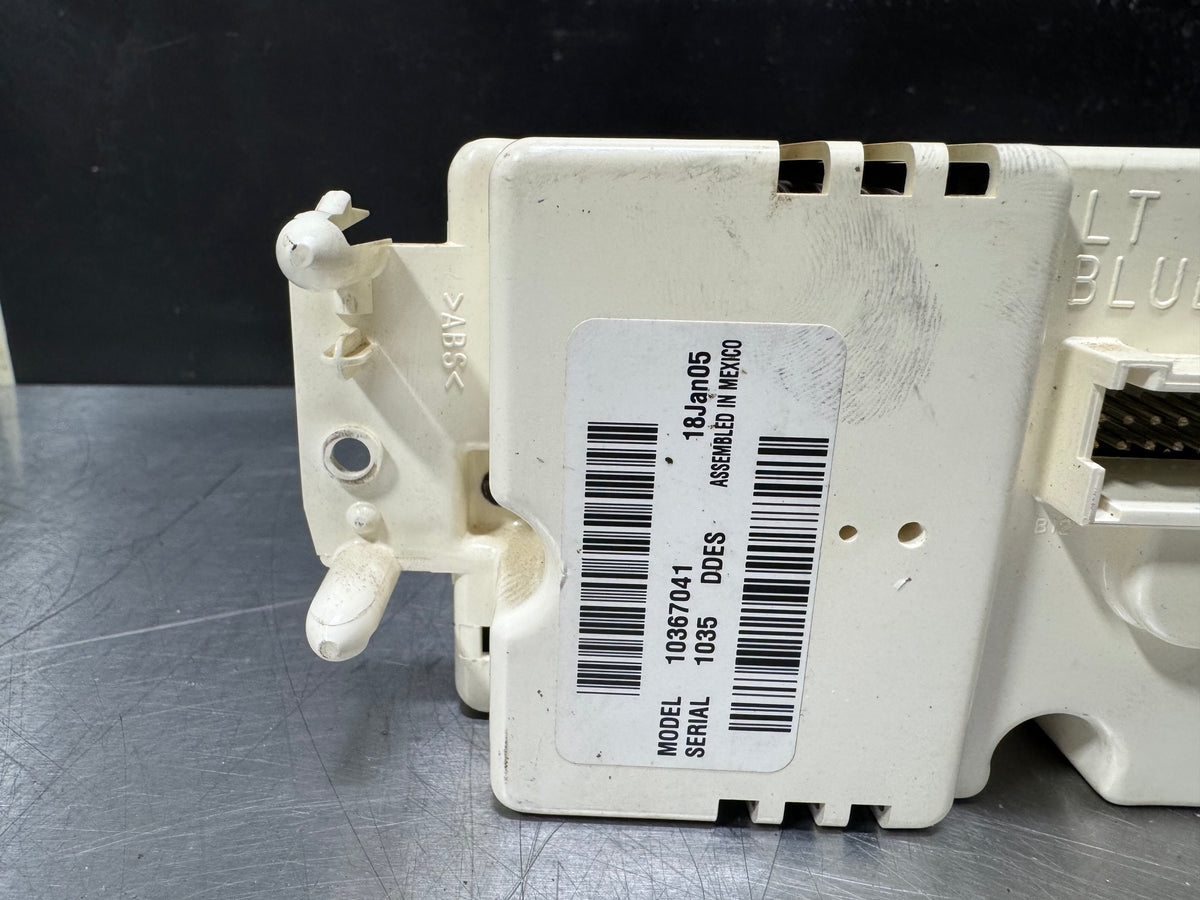 03-06 CHEVROLET SILVERADO CLIMATE CONTROL MODULE 10367041 OEM #N982