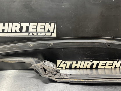 97-04 CORVETTE C5 FRONT WINDSHIELD SEAL / WEATHERSTRIPPING OEM #L473