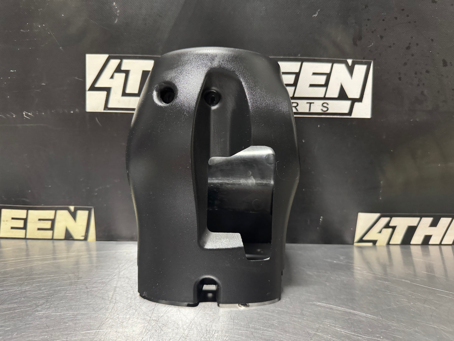 04-06 PONTIAC GTO STEERING COLUMN COVER OEM #N133
