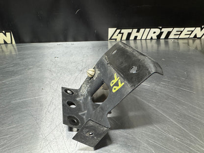 1999  CORVETTE C5 RR BUMPER BRACKET OEM BMP 9078 #N171