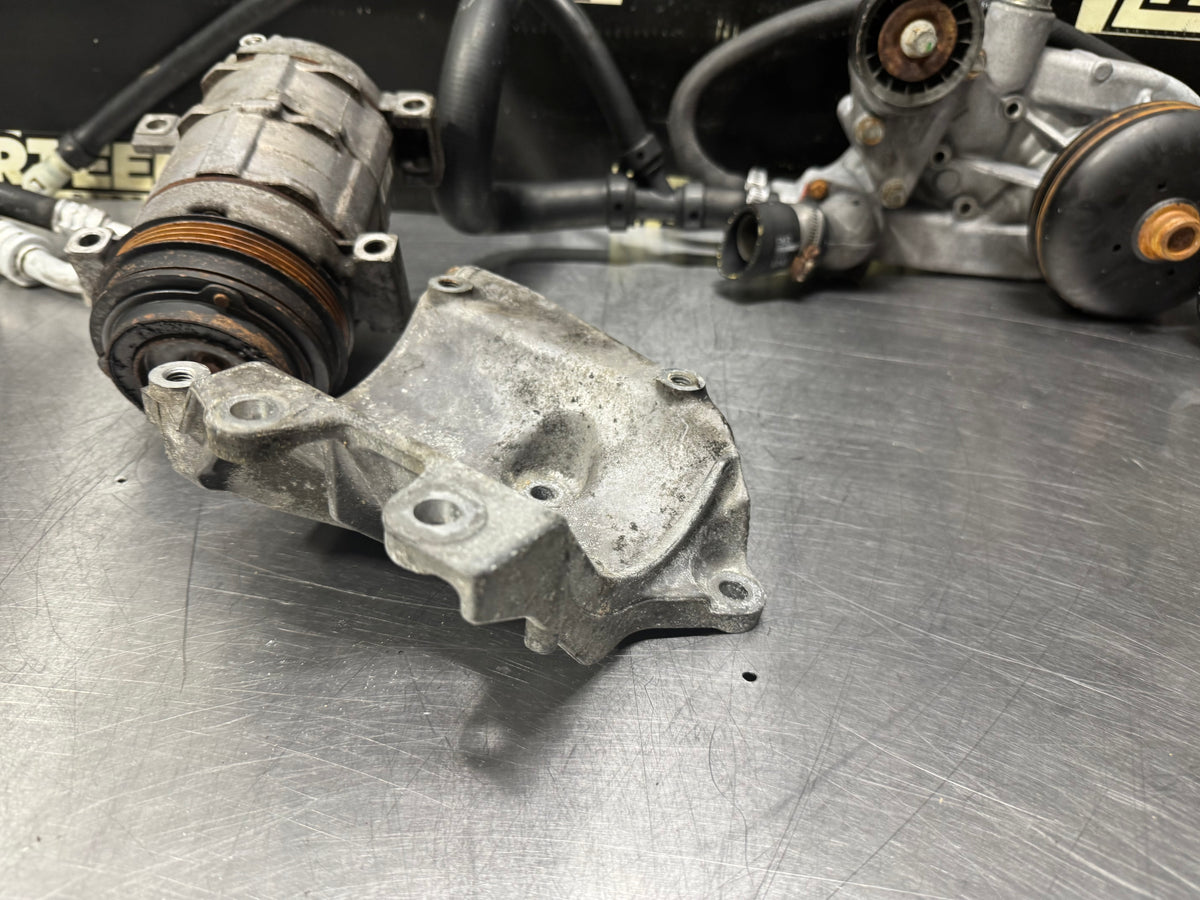 03-06 CHEVY SILVERADO GMC SIERRA 6.0L 5.3L FRONT DRIVE SERPENTINE ASSEMBLY #N995