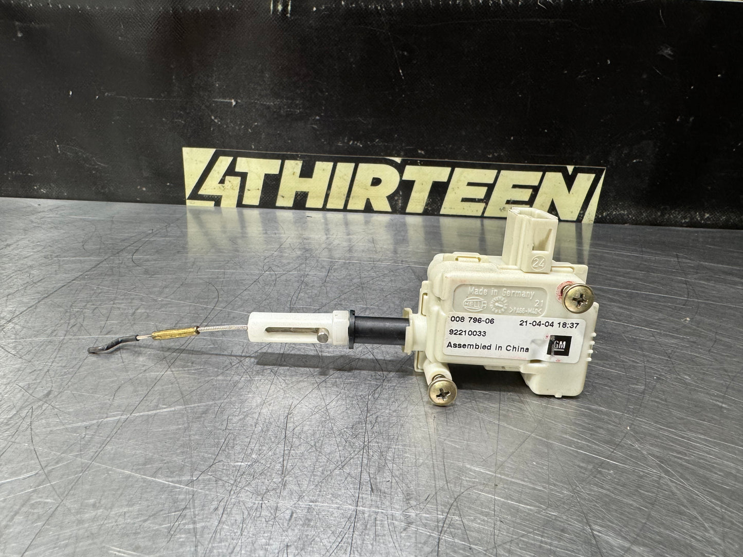 04-06 PONTIAC GTO TRUNK RELEASE ACTUATOR 92210033 OEM #N707