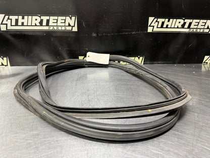 04-06 PONTIAC GTO TRUNK SEAL WEATHER STRIP OEM #N716