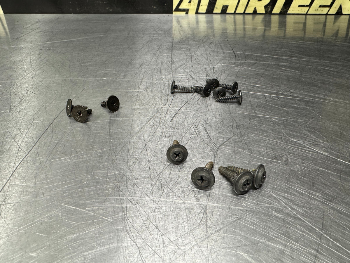 04-06 PONTIAC GTO DOOR PANEL SCREWS OEM #N969