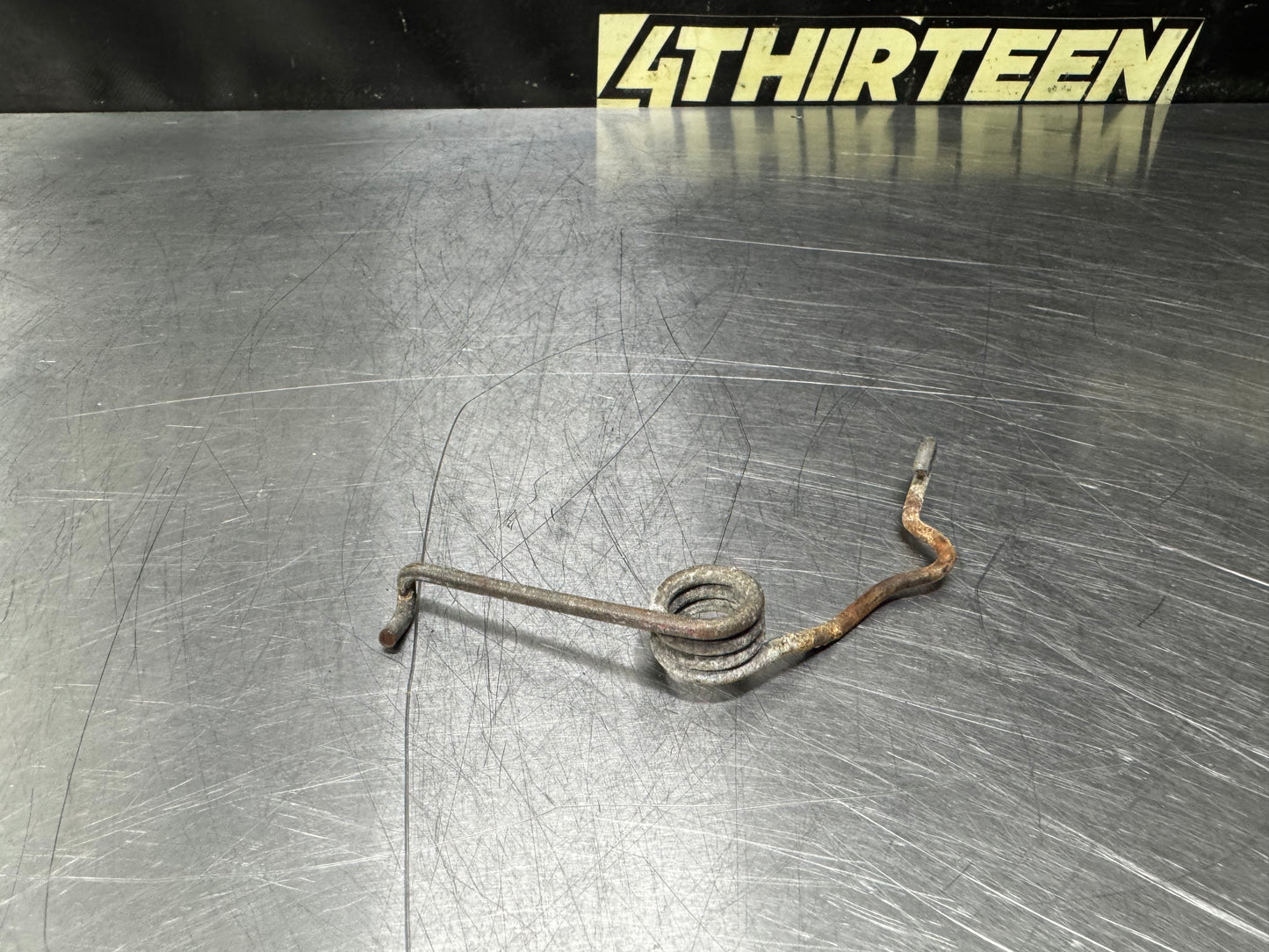 04-06 PONTIAC GTO HOOD LATCH SPRING OEM #N625