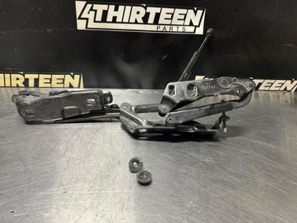 1997 - 2004 CORVETTE C5 RH LH HOOD HINGES OEM #N112