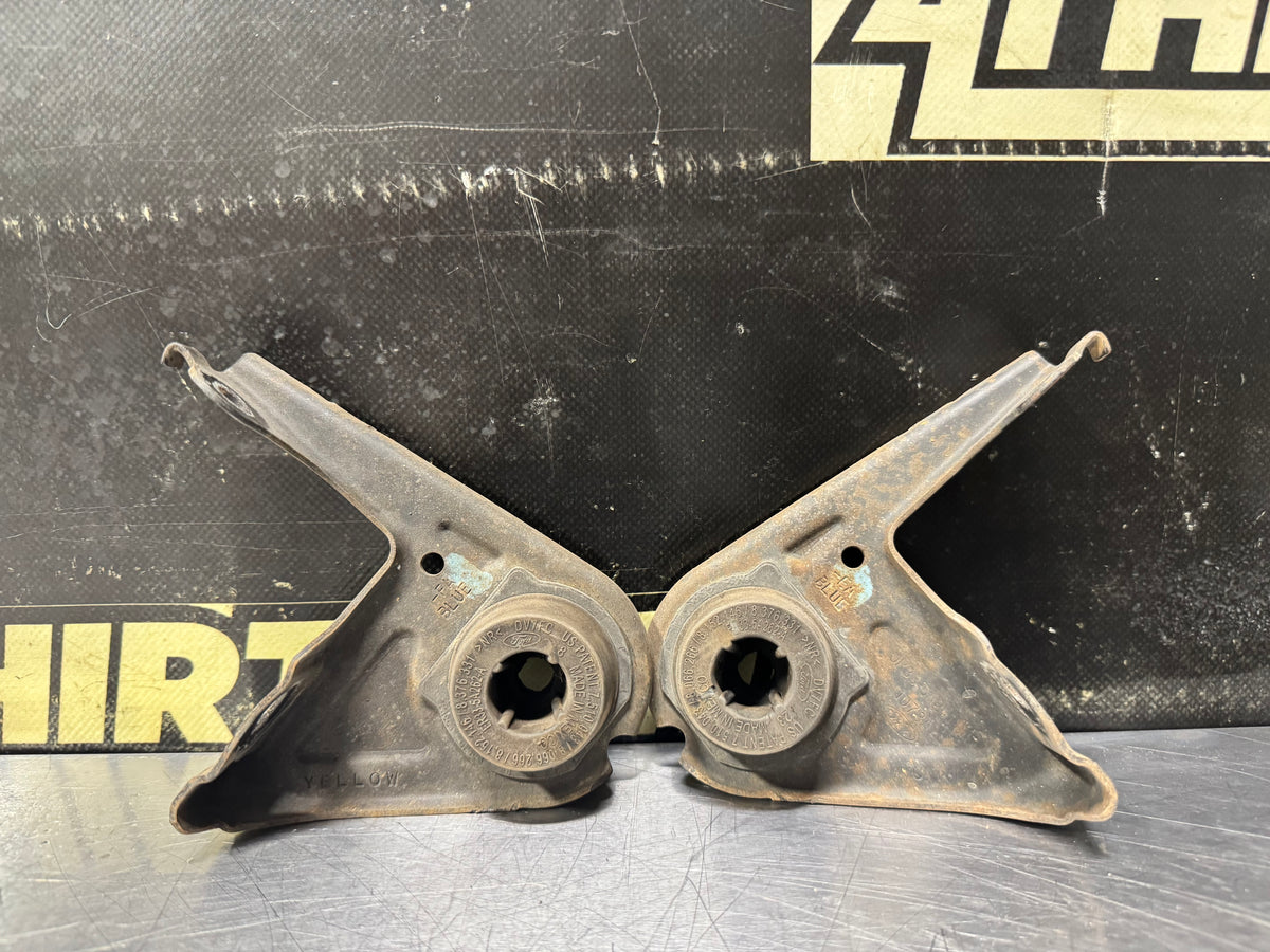 15-24 FORD MUSTANG REAR MUFFLER EXHAUST HANGER MOUNT BRACKETS OEM #V73