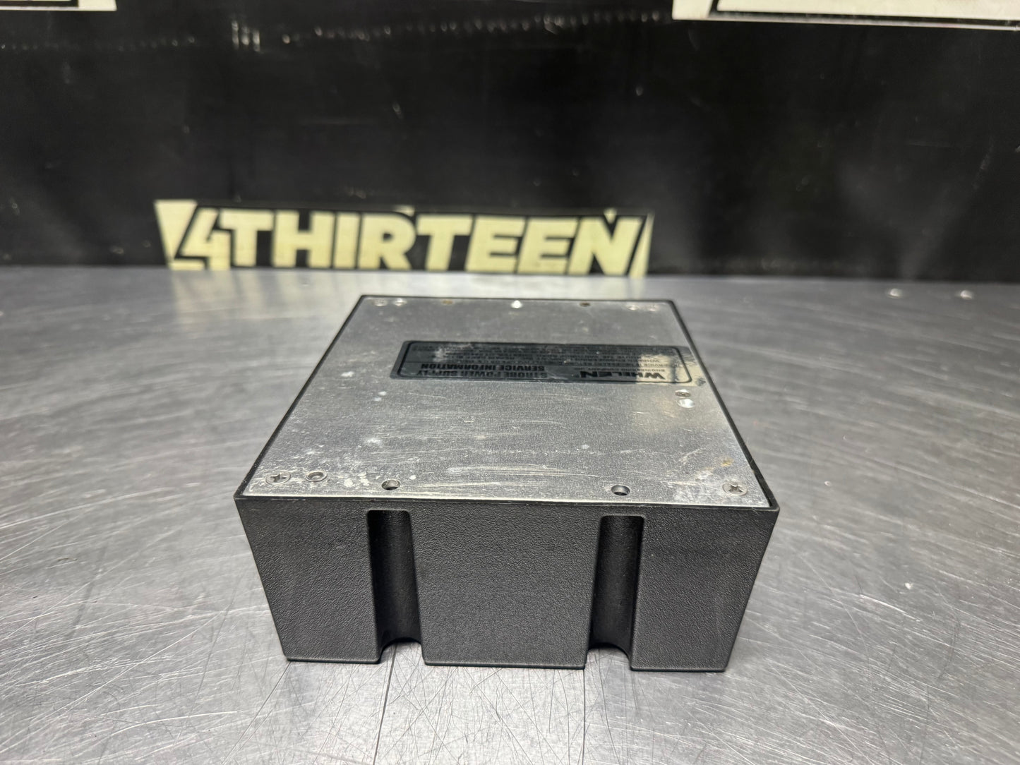 WHELEN COMPETITOR SERIES PLUS MODEL CSP690 STROBE POWER SUPPLY #N438