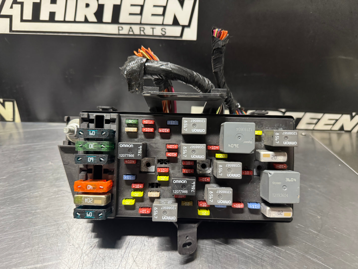 01-04 CORVETTE C5 INTERIOR FUSE RELAY BOX OEM 10443148 #N189