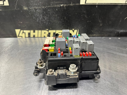 03-05 CHEVY SILVERADO GMC SIERRA 2500 ENGINE BAY FUSE BOX 15115615-02 OEM #X37
