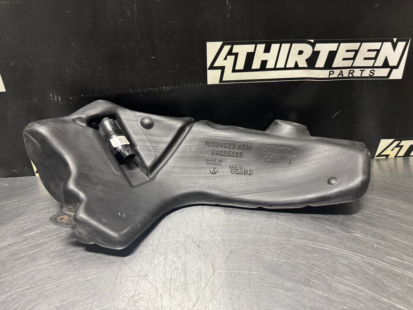 97-04 C5 CORVETTE WINDSHIELD WASHER FLUID RESERVOIR OEM 24025355 USED #N293