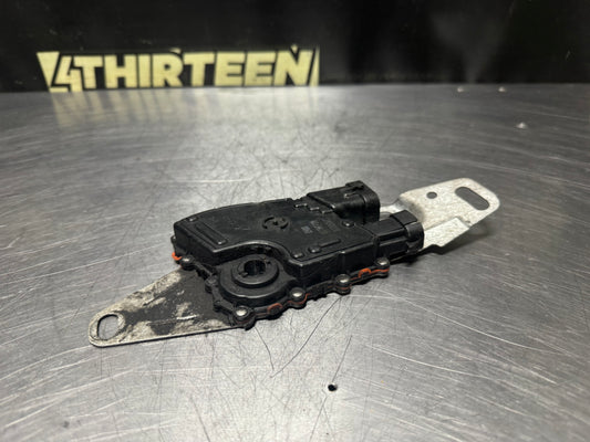 97-04 C5 CORVETTE PARK NEUTRAL SAFETY SWITCH 12450016 OEM #N538