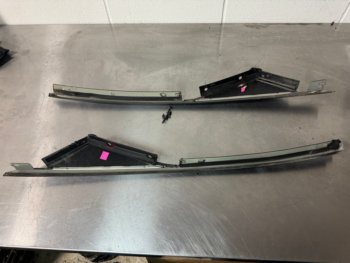 1997 - 2005 CORVETTE C5 OEM EXTERIOR A PILLAR SET 24-01