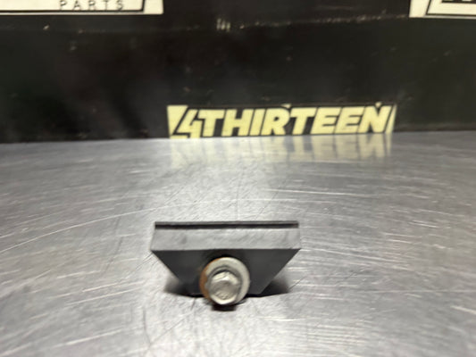 97-04 C5 CORVETTE BATTERY TIE DOWN CLAMP OEM #N676