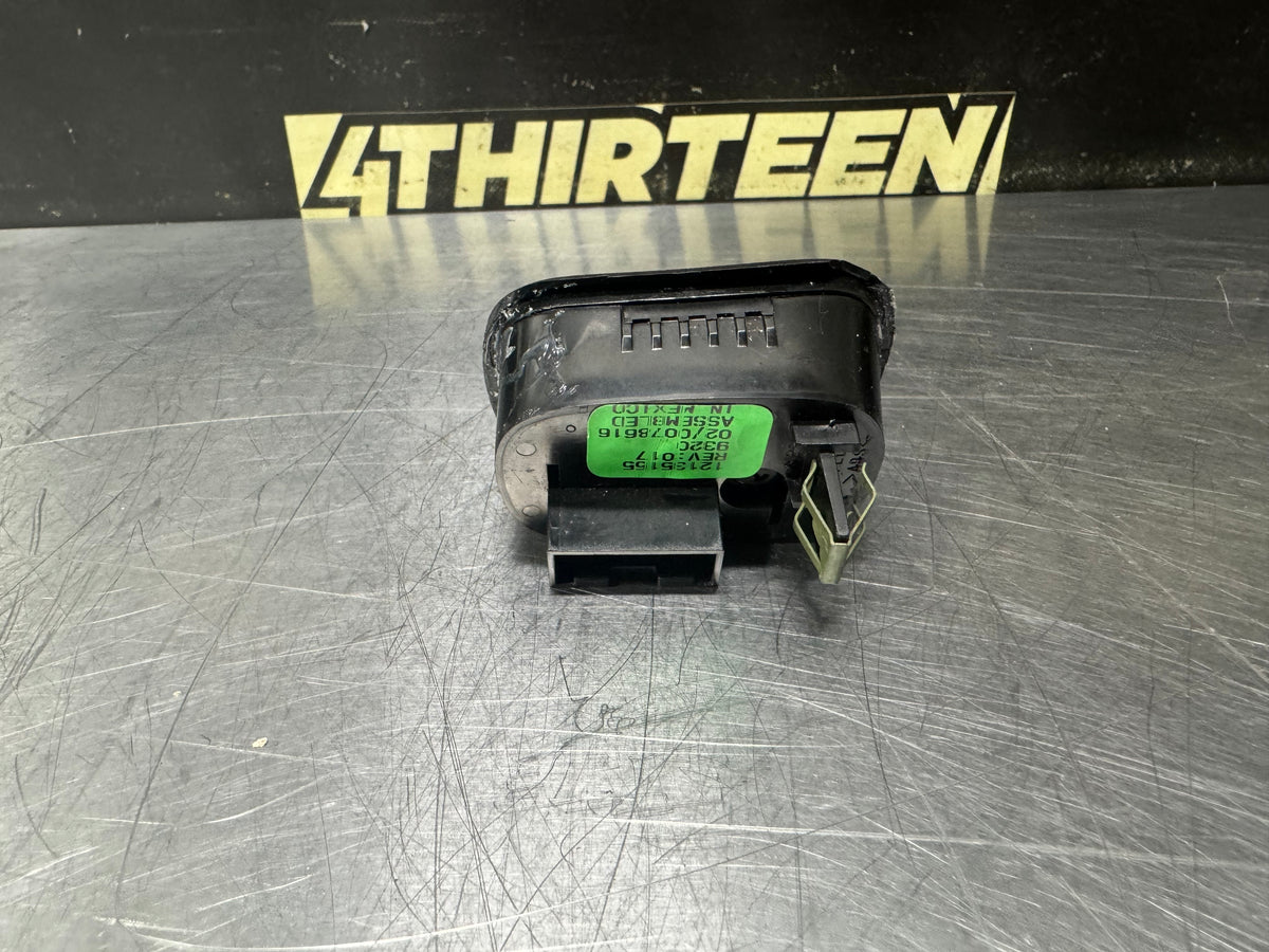97-04 C5 CORVETTE FOG LIGHT TRUNK RELEASE BUTTON SWITCH 12135155 USED OEM #N934