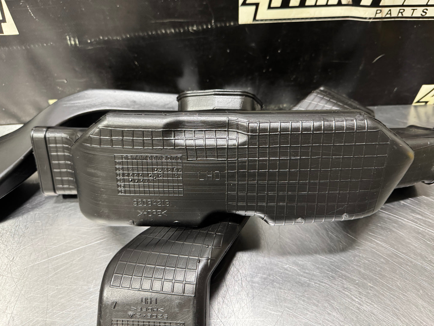 04-06 GTO AIR VENT BUNDLE #N745