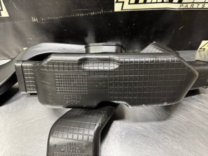 04-06 GTO AIR VENT BUNDLE #N745