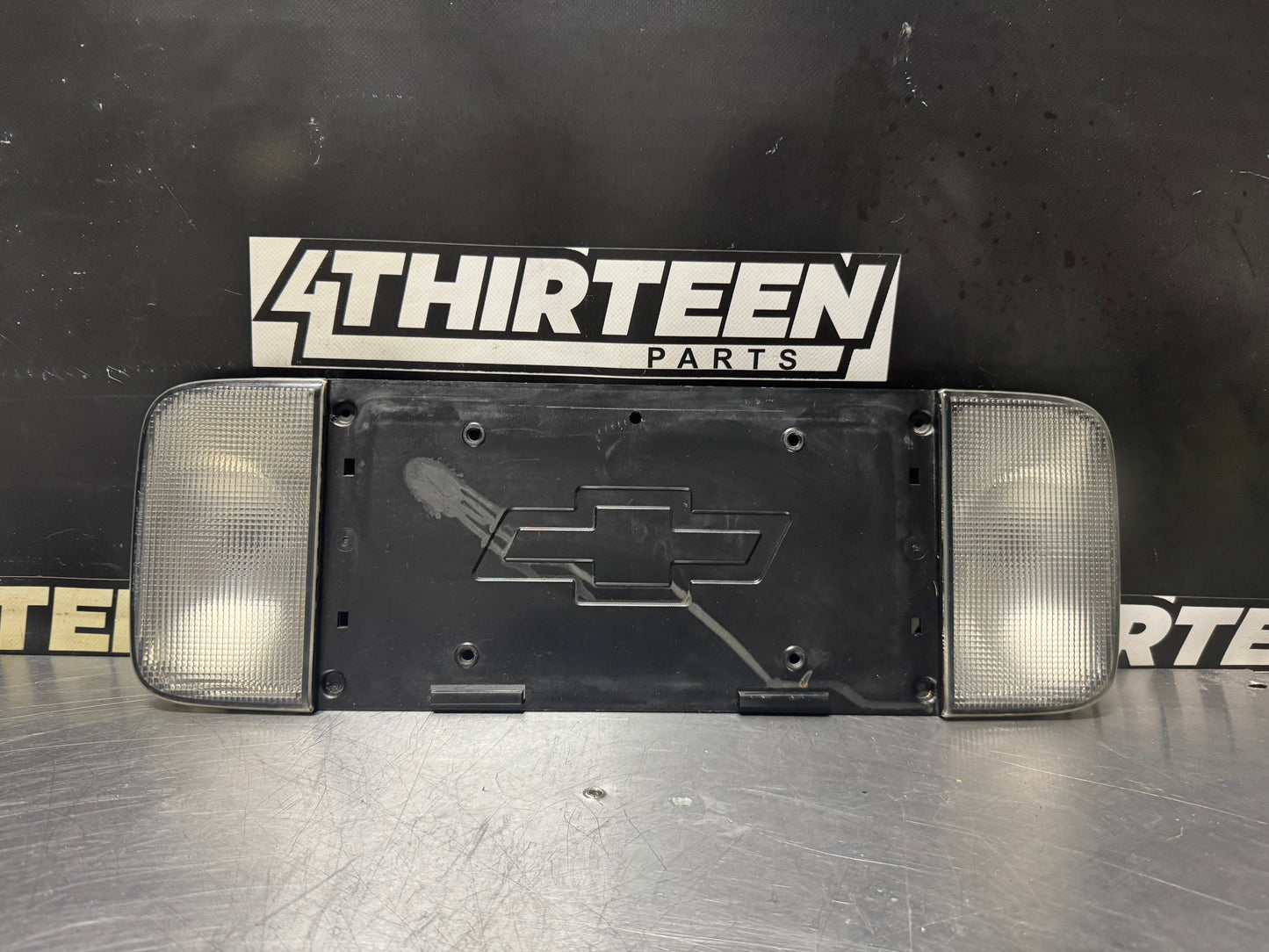 1997-2004 CORVETTE C5 REAR LICENSE PLATE BRACKET 16524094 #N105