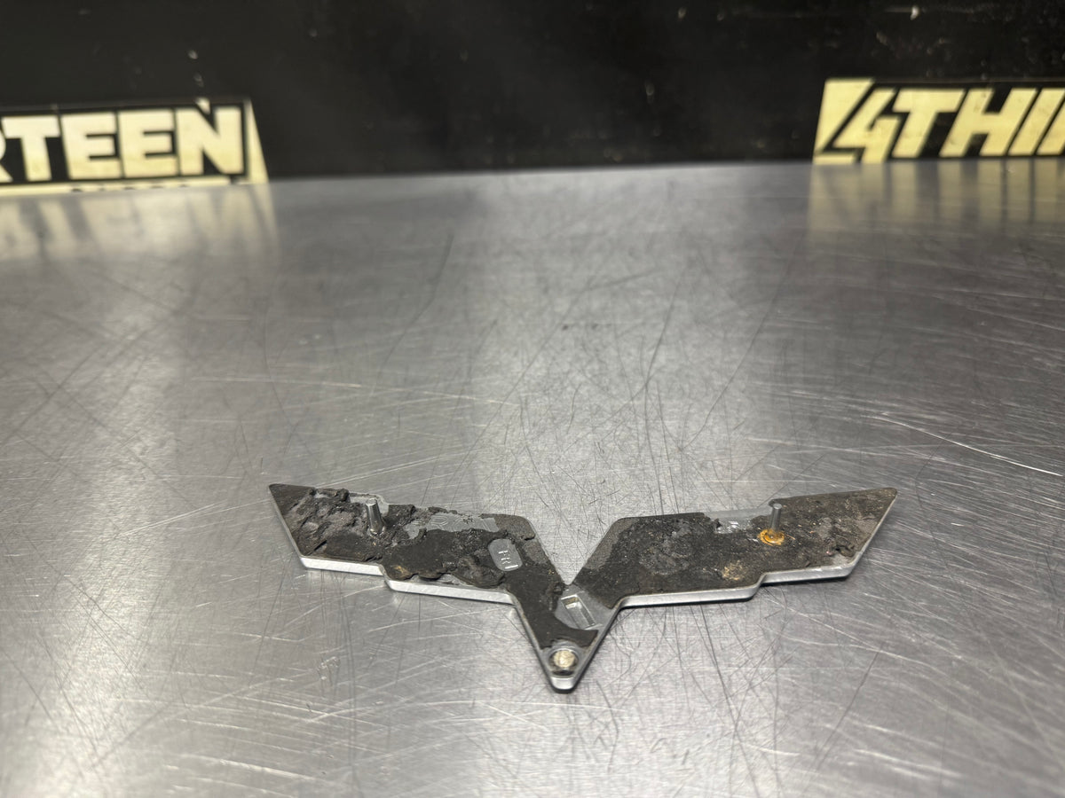 05-13 C6 CORVETTE FRONT BUMPER EMBLEM OEM #N988