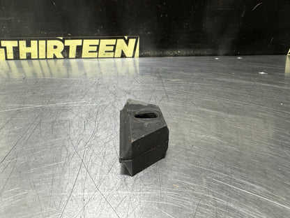 97-04 C5 CORVETTE BATTERY TIE DOWN CLAMP OEM #N884