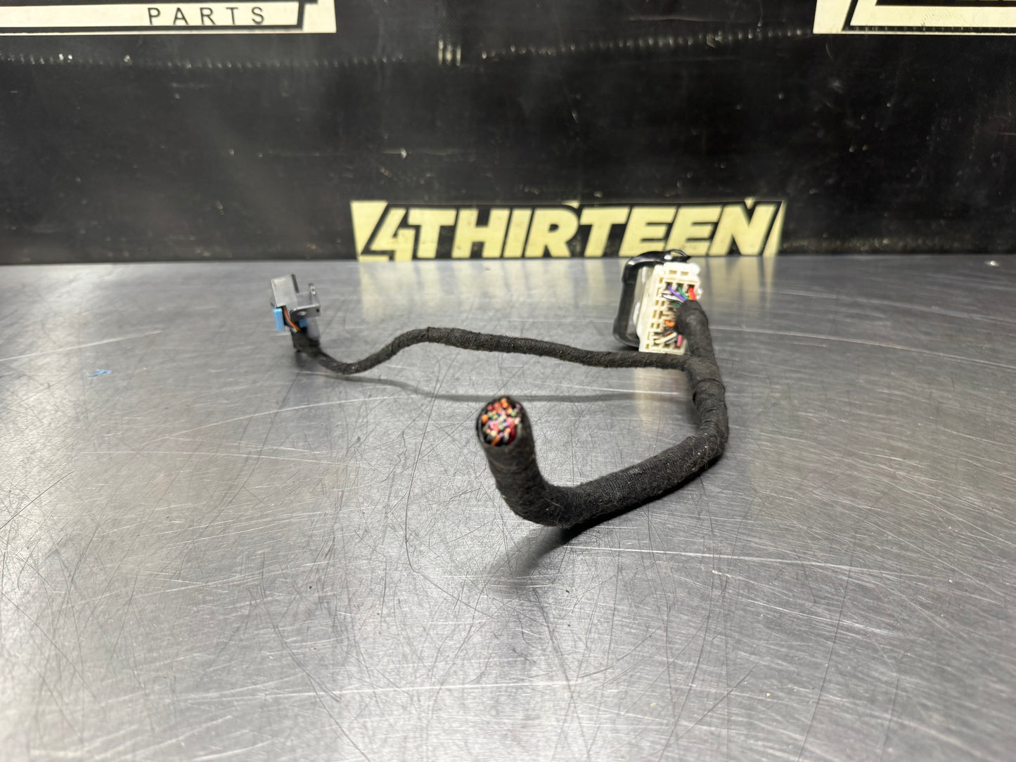 97-04 C5 CORVETTE CLUSTER PLUG AND OBD PORT PIGTAIL OEM #N923