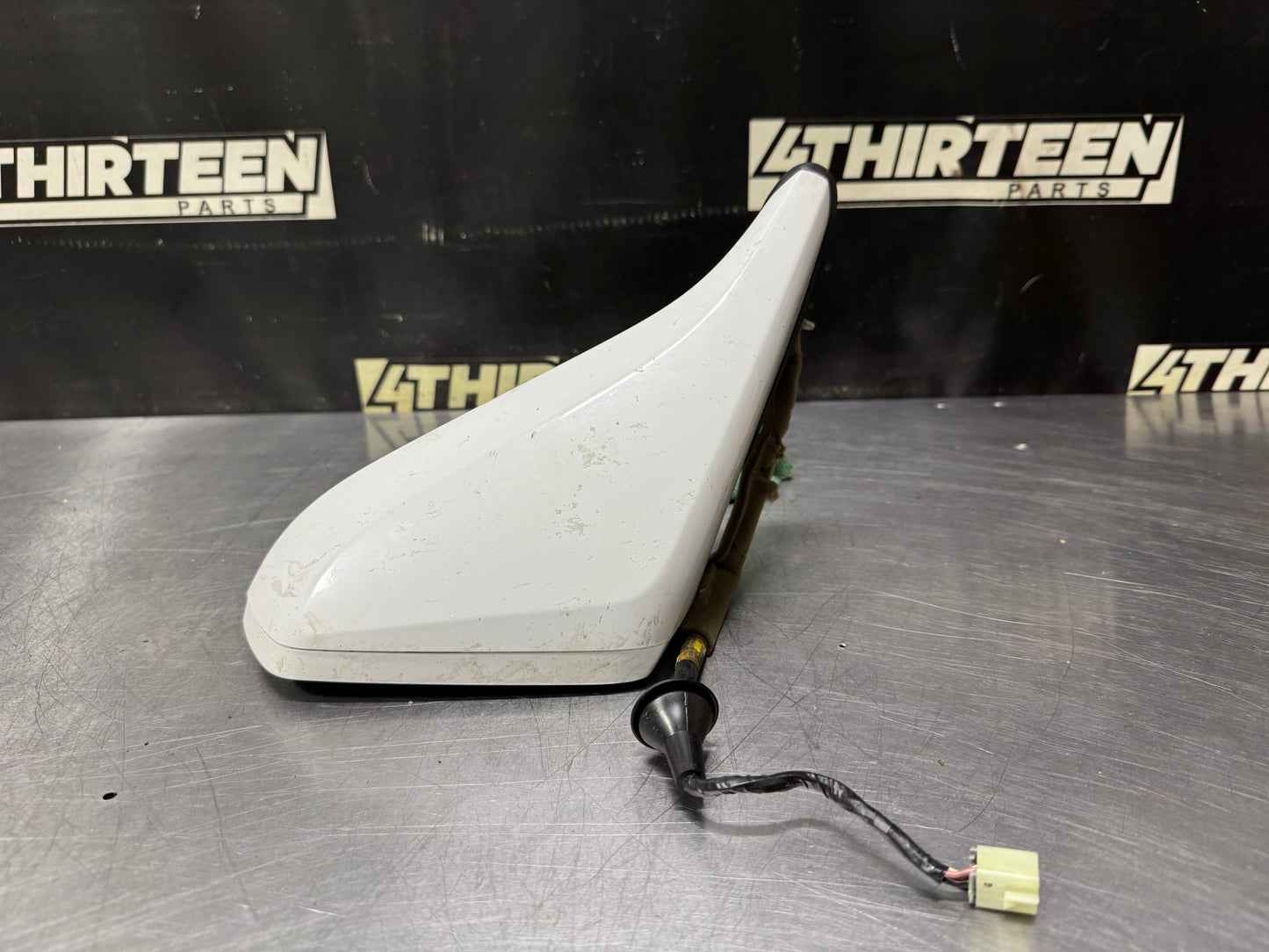 2010-2015 CAMARO HEATED LF DRIVER SIDE MIRROR WHITE #N740