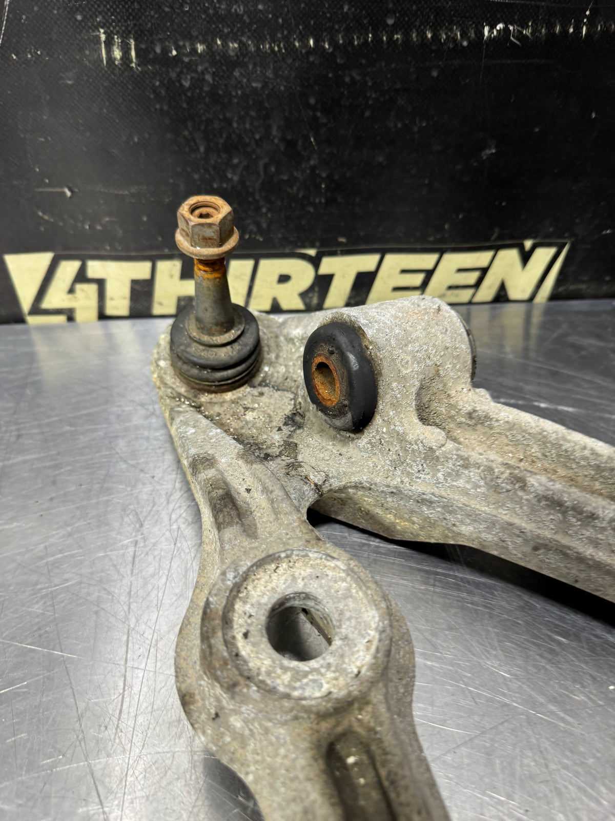 97 - 04 C5 CORVETTE LEFT REAR LOWER CONTROL ARM USED OEM