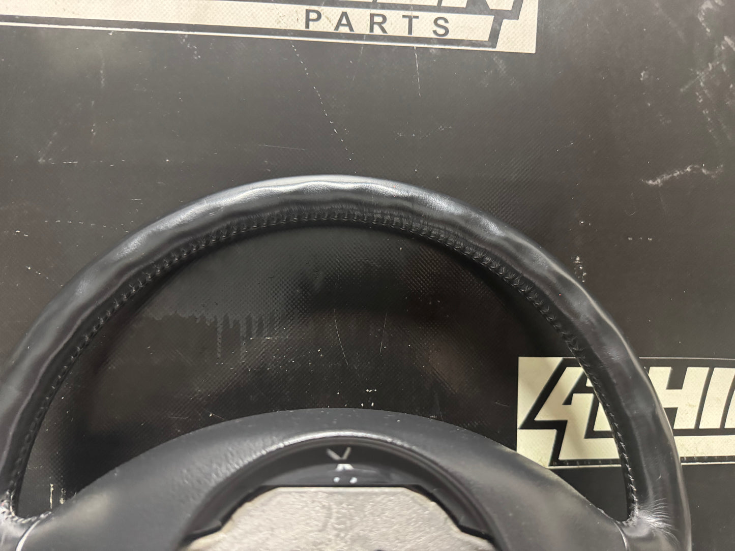 1997 - 2004 CORVETTE C5 OEM STEERING WHEEL EBONY 10424050 OEM #N566