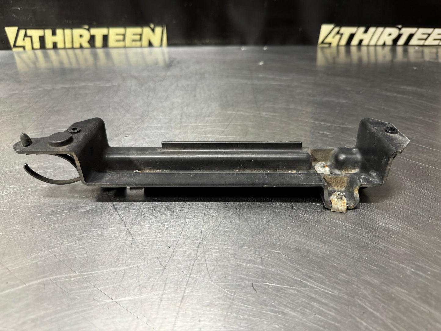 99-04 C5 CORVETT IGNITION SYSTEM BRACKET OEM #N852