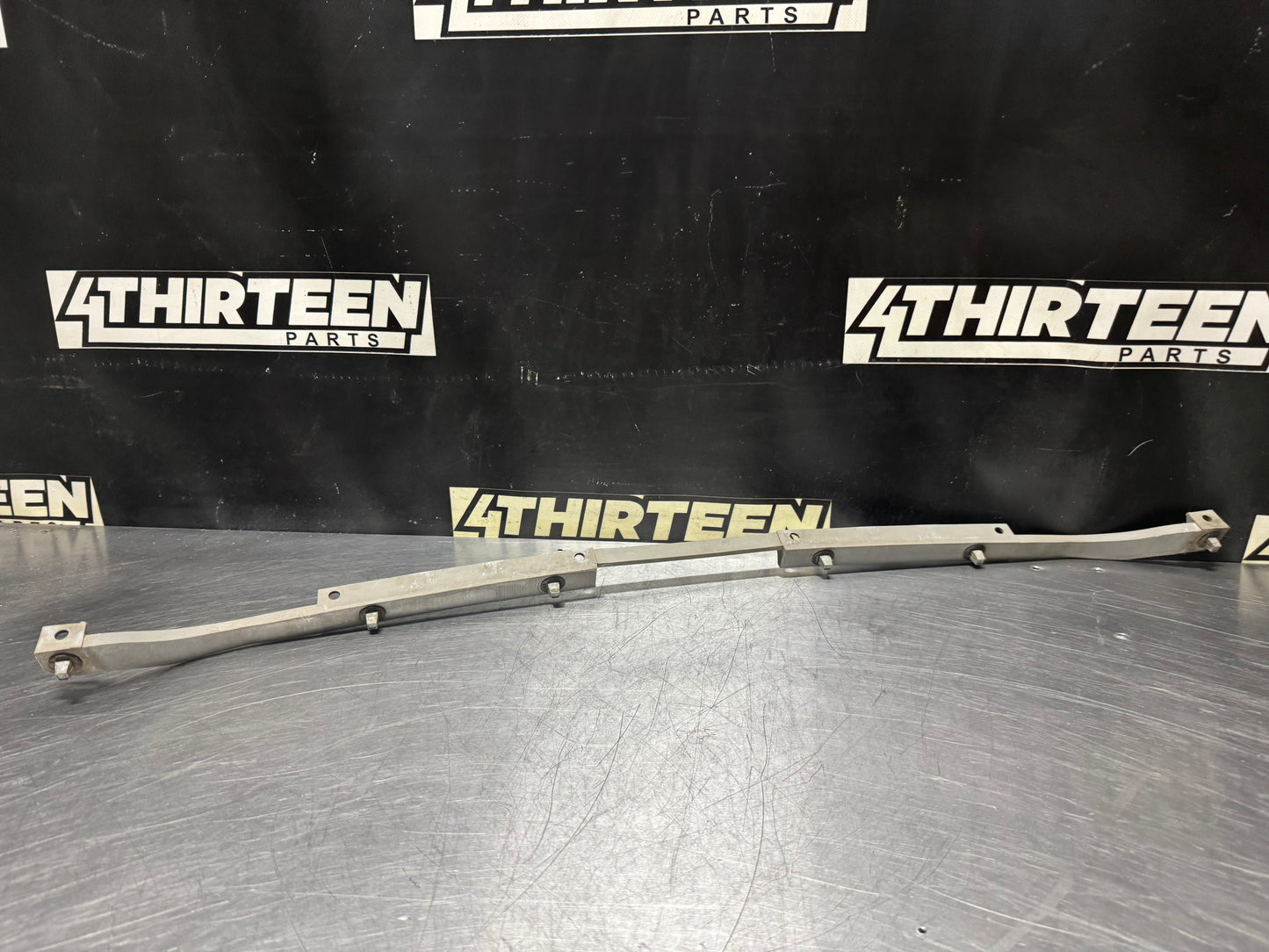 04-06 PONTIAC GTO UPPER REAR BUMPER BRACKET SET OEM #N305