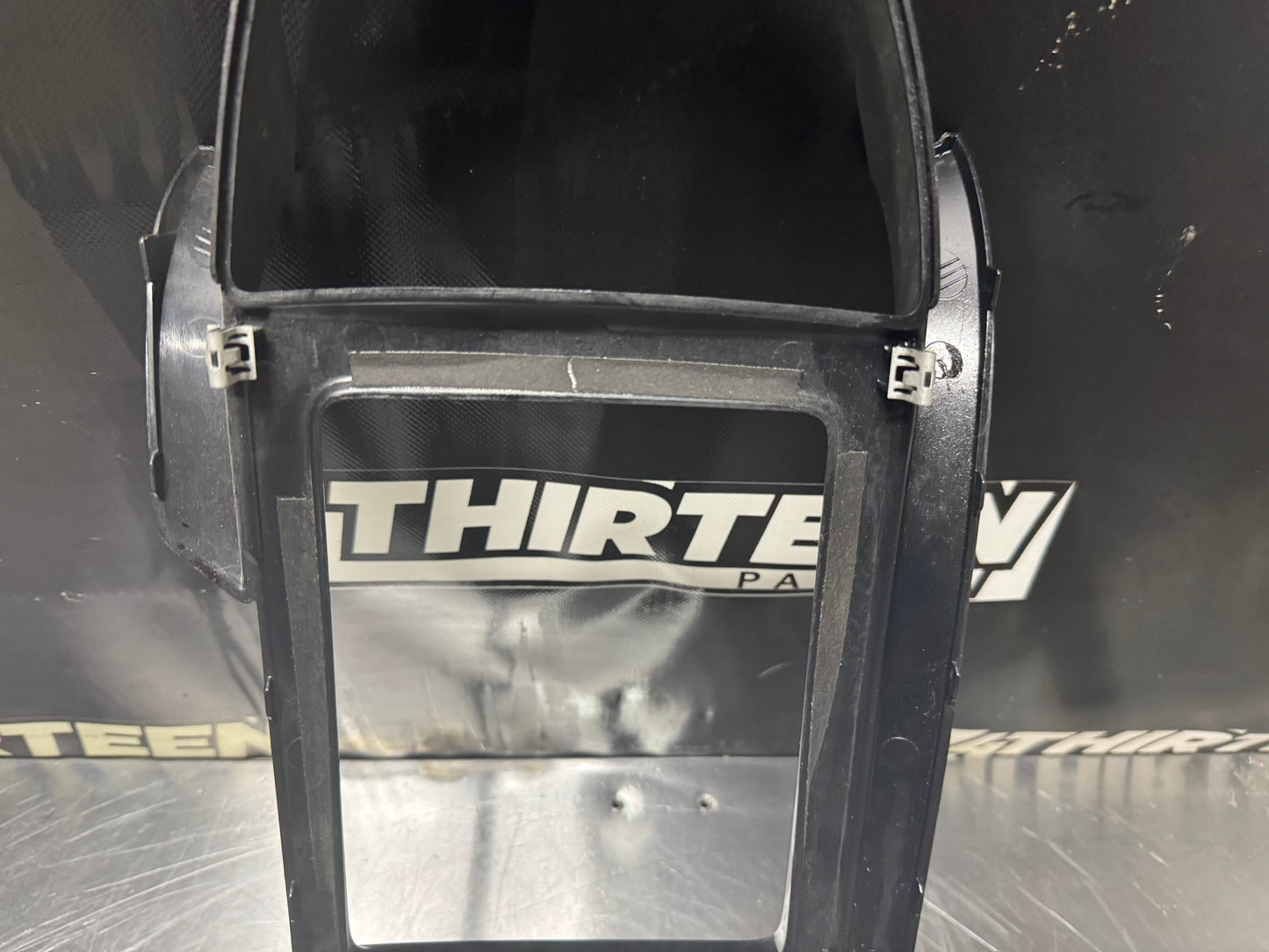 04-06 PONTIAC GTO SHIFTER BEZEL TRIM OEM #N135