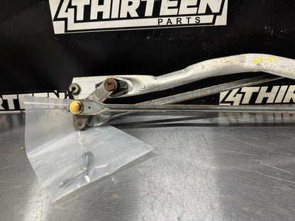 97-04 C5 CORVETTE WINDSHIELD WIPER ARM LINKAGE MOTOR ASSEMBLY #L480