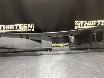 04-06 PONTIAC GTO WINDSHIELD COWL OEM 92054218 #N453