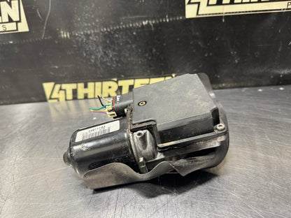 97-04 C5 CORVETTE WINDSHIELD WIPER REGULATOR MOTOR 24011103 OEM #X36
