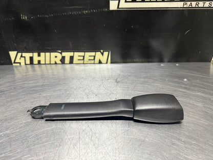 1997-2004 CORVETTE C5 RH PASSENGER SEAT BELT BUCKLE RECEIVER BLCK OEM #N499
