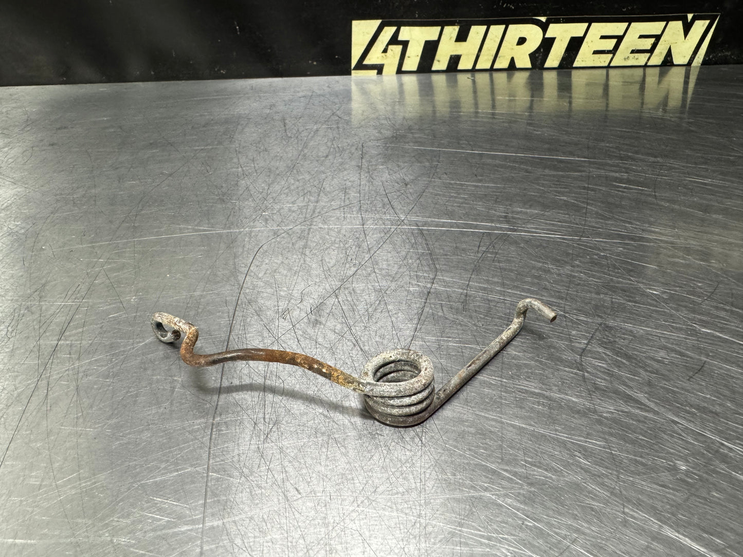 04-06 PONTIAC GTO HOOD LATCH SPRING OEM #N625