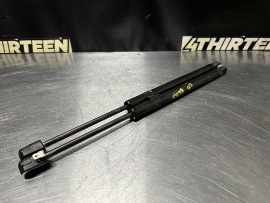 97-04 C5 CORVETTE REAR HATCH LIFT SHOCK SET OF TWO OEM #N186