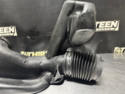 03-06 CHEVY SILVERADO GMC SIERRA AIR INTAKE DUCT TUBE 15679060 OEM #N442