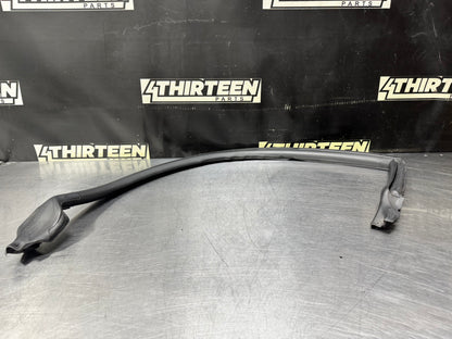 01-04 C5 Z06 FRC CORVETTE LH DRIVER  DOOR SEAL OEM #N848